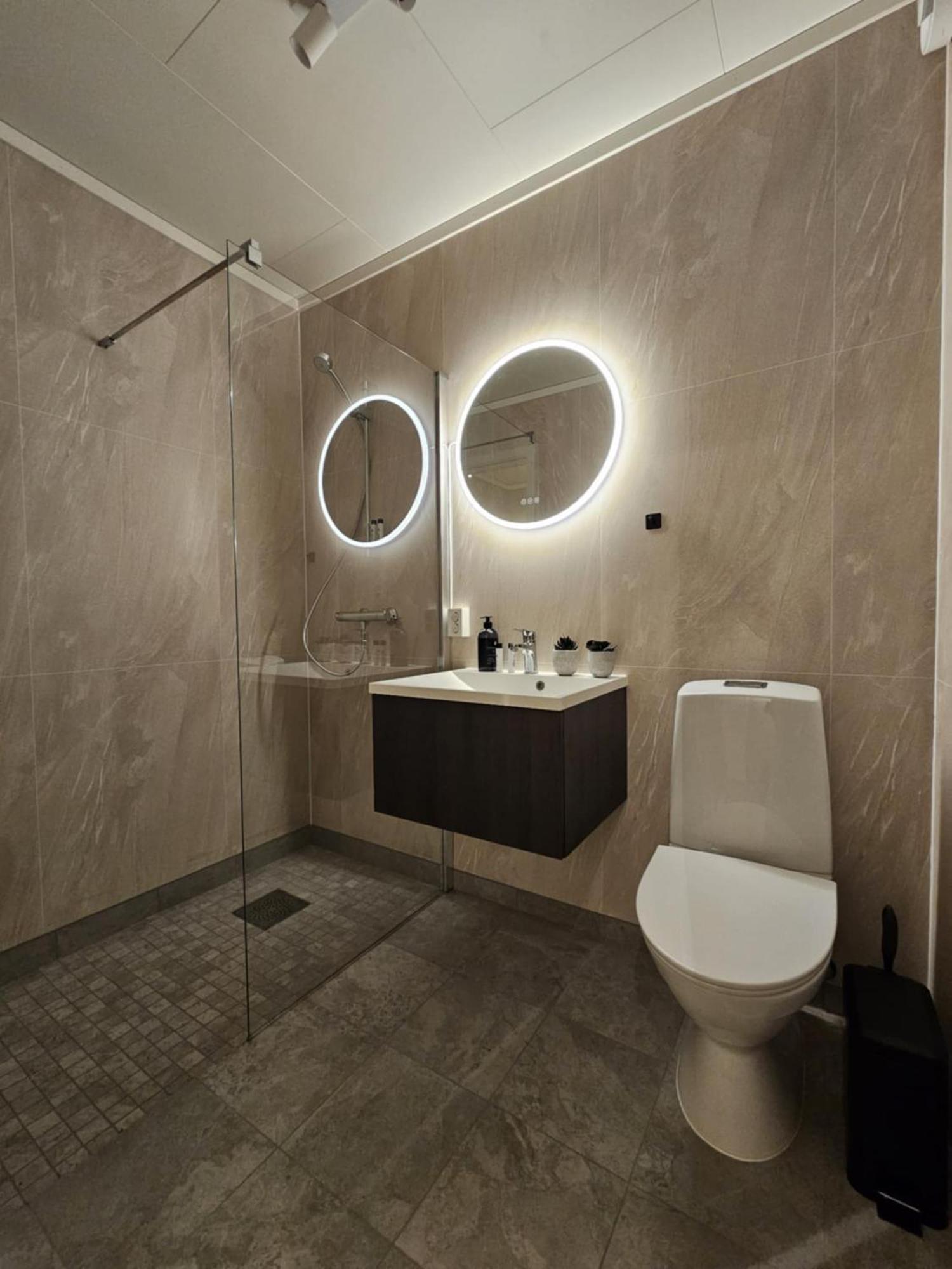 Supercentral City Apartment Eik Tromso Bagian luar foto